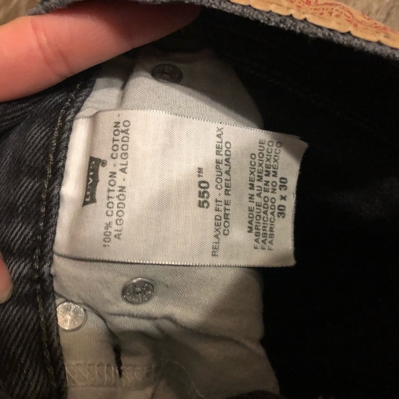 Black Levi jeans - Picture 4 of 4